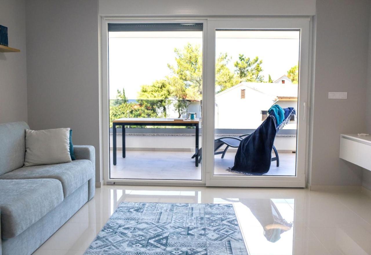 Apartment Nauta Lux Малинска Экстерьер фото